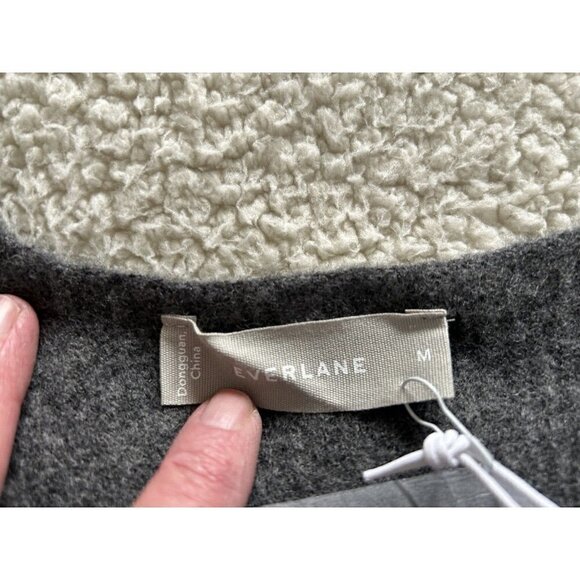 Everlane Charcoal Grey Wool Yak Blend Knit Cozy Stretch Crop Vest Tank Top Sz M - Picture 11 of 14